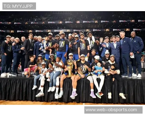 维拉纽瓦称追梦是名人堂成员但勇士外影响力难以复制