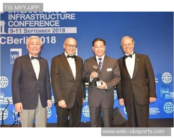 中田英寿荣获2025年度环足奖生涯奖成就辉煌再续传奇